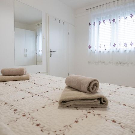 Apartman Ruza Podgora Zewnętrze zdjęcie